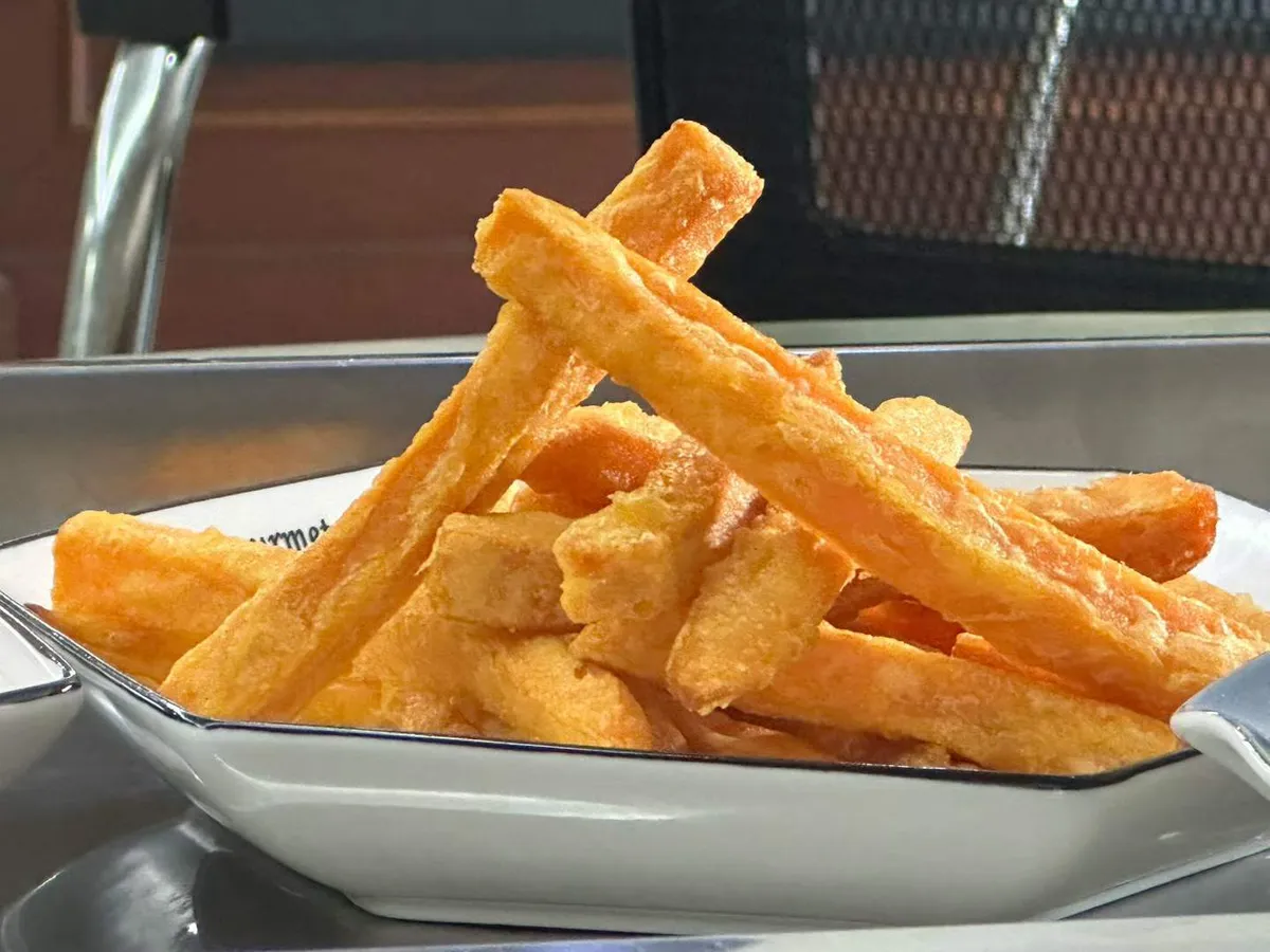 Быстрозамороженные жареные палочки из батата с превосходным вкусом