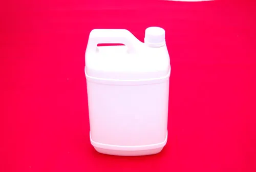 2L пластиковый чайник